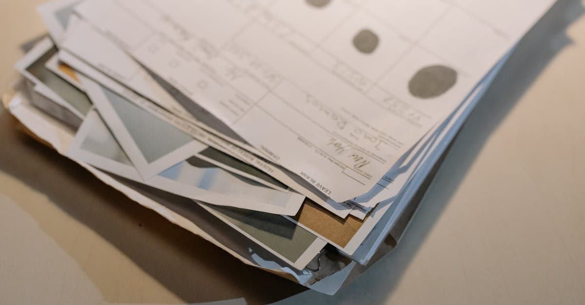 Cover Image for Should You Hire a Public Adjuster?